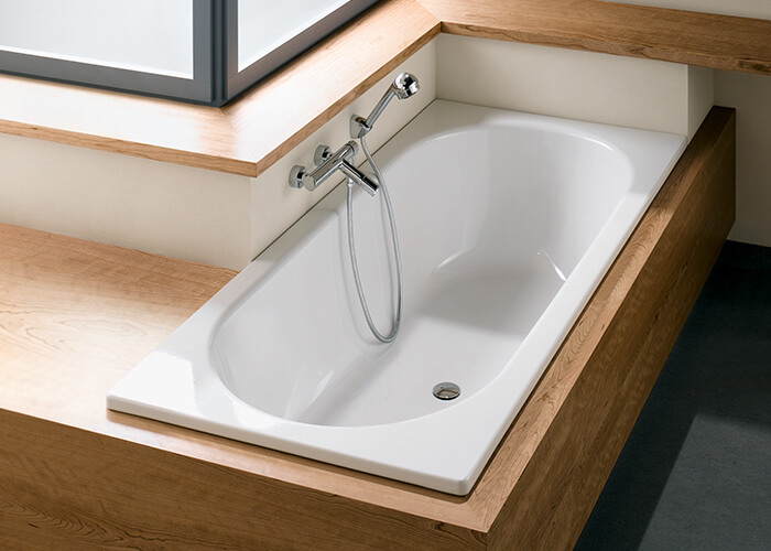 The range of services offered by Schmidlin includes, among other things, bathtubs, shower trays, shower surfaces and washbasins - configured as standard or individually to order.