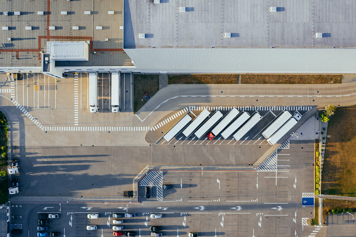 Skalierbares Leistungsangebot für die Optimierung von SCM und Logistik